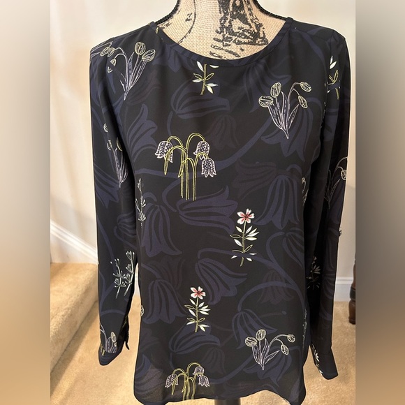 LOFT Black and Gray Long Sleeve Blouse - Picture 4 of 5